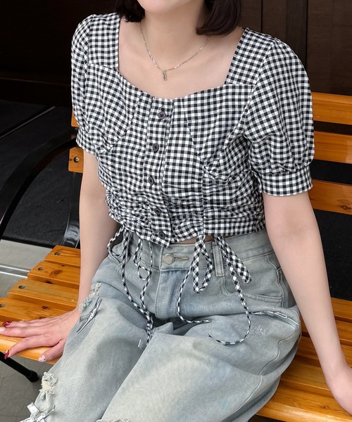 Mejoul（メジュール）の「ギンガムチェック ドロスト リボン ギャザー スクエアネック パフスリーブ ブラウス トップス（シャツ/ブラウス・レディース・ブラック・M/L）」の12枚目の写真