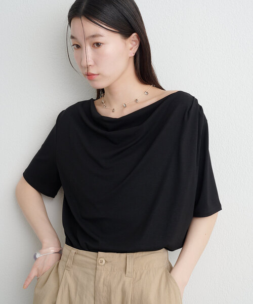 Omekashi ボートネックドレープ半袖Ｔシャツ　ライトグレー セール】ボートネックドレープ半袖Tシャツ（Tシャツ/カットソー