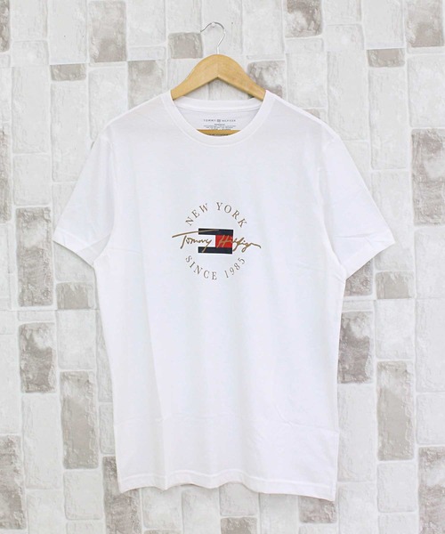 TOMMY HILFIGER(トミーヒルフィガー)の「サークルロゴグラフィッククルーネック Tシャツ(Tシャツ/カットソー・メンズ・オートミール/ネイビー/ホワイト/レッド・M/L/XL)」の5枚目の写真