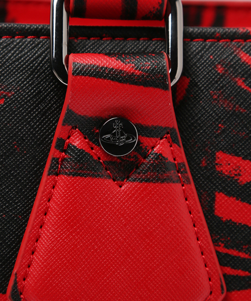 Vivienne Westwood（ヴィヴィアンウエストウッド）の「TOTE BAG (SAFFIANO TARTAN)（トートバッグ・レディース・レッド/ブルー・FREE）」の6枚目の写真