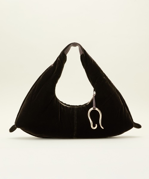 LE VERNIS(ル・ベルニ)の「LE VERNIS/ル・ベルニ POIR VELVET BAG(ハンドバッグ・レディース・ブラック/ブラウン/ブルー・ONE SIZE)」の3枚目の写真