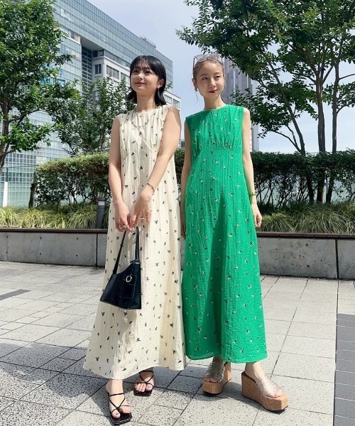 ワンピース ameriVINTAGEMEDI SMALL FLOWER NS DRESS MEDI SMALL FLOWER NS DRESS（ワンピース）｜Ameri（アメリ）の