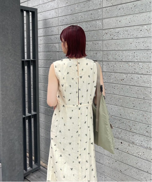MEDI SMALL FLOWER NS DRESS（ワンピース）｜Ameri（アメリ）の