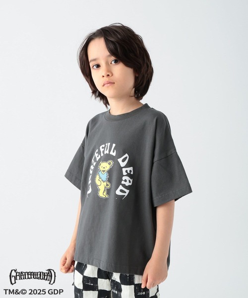 Grateful Dead（グレイトフルデッド）の「【Grateful Dead(グレイトフル デッド)】別注アーチロゴT(KIDS)（Tシャツ/カットソー・キッズ・チャコール/オフホワイト/グレー・110cm/120cm/130cm/140cm/150cm）」の7枚目の写真