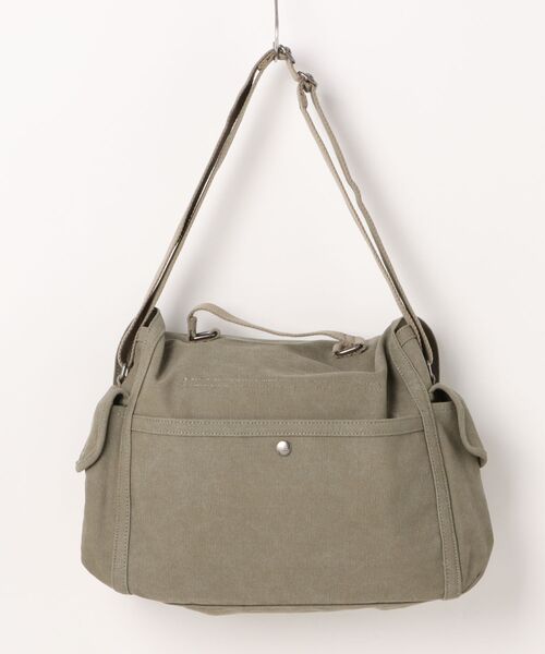 A.P.C. BESACE RECUPERATION カーキ BESACE RECUPERATION（メッセンジャーバッグ）｜A.P.C.