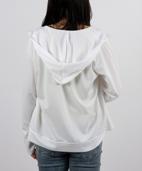 CLOTHY(クロシィ)の「【UVも冷房も、さっと羽織ってやさしくカット。】ドライメッシュ指穴ジップアップパーカー(パーカー・レディース・グリーン/オフホワイト/ネイビー/ブラック/ピンク/ブルー・LARGE/MEDIUM)」の21枚目の写真