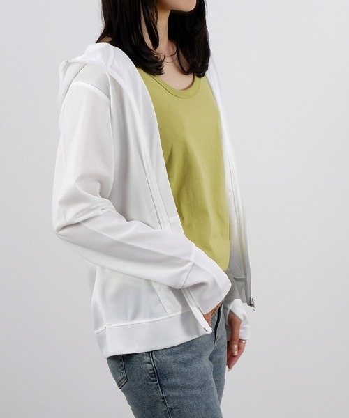 CLOTHY(クロシィ)の「【UVも冷房も、さっと羽織ってやさしくカット。】ドライメッシュ指穴ジップアップパーカー(パーカー・レディース・グリーン/オフホワイト/ネイビー/ブラック/ピンク/ブルー・LARGE/MEDIUM)」の20枚目の写真