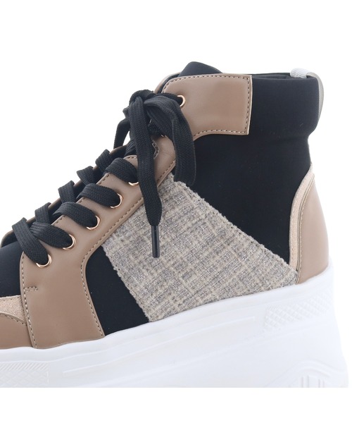 byあしながおじさん（バイアシナガオジサン）の「軽量│厚底ハイカットスニーカー　8490091-2504（スニーカー・レディース・ベージュ系その他/オフホワイト/ブラック×ブラック・24.5cm/24cm/23.5cm/23cm/22.5cm）」の15枚目の写真