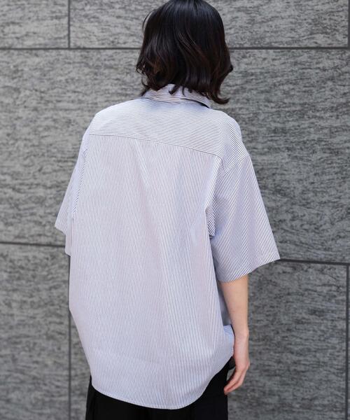 WEGO（ウィゴー）の「WEGO/オックスフォードワッペンシャツ（シャツ/ブラウス・メンズ・ブルー系その他4/ブラック系その他4・MEDIUM/LARGE）」の3枚目の写真