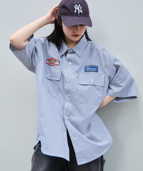 WEGO（ウィゴー）の「WEGO/オックスフォードワッペンシャツ（シャツ/ブラウス・メンズ・ブルー系その他4/ブラック系その他4・MEDIUM/LARGE）」の6枚目の写真