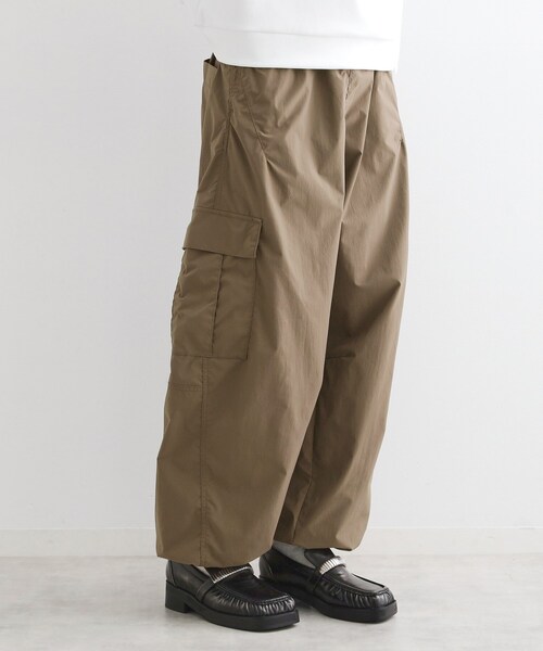 tk.TAKEO KIKUCHI(ティーケータケオキクチ)の「バギーバレルカーゴパンツ(その他パンツ・メンズ・チャコールグレー/ブラック/ブラウン系その他・02/01/03)」の1枚目の写真