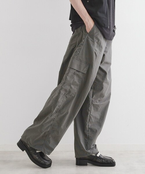 tk.TAKEO KIKUCHI(ティーケータケオキクチ)の「バギーバレルカーゴパンツ(その他パンツ・メンズ・チャコールグレー/ブラック/ブラウン系その他・02/01/03)」の6枚目の写真