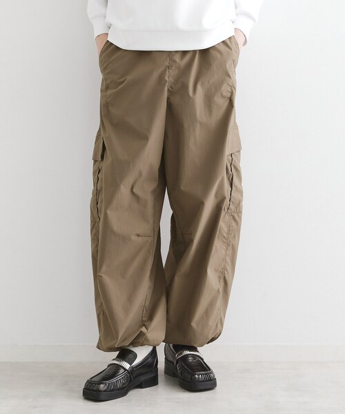 tk.TAKEO KIKUCHI(ティーケータケオキクチ)の「バギーバレルカーゴパンツ(その他パンツ・メンズ・チャコールグレー/ブラック/ブラウン系その他・02/01/03)」の21枚目の写真