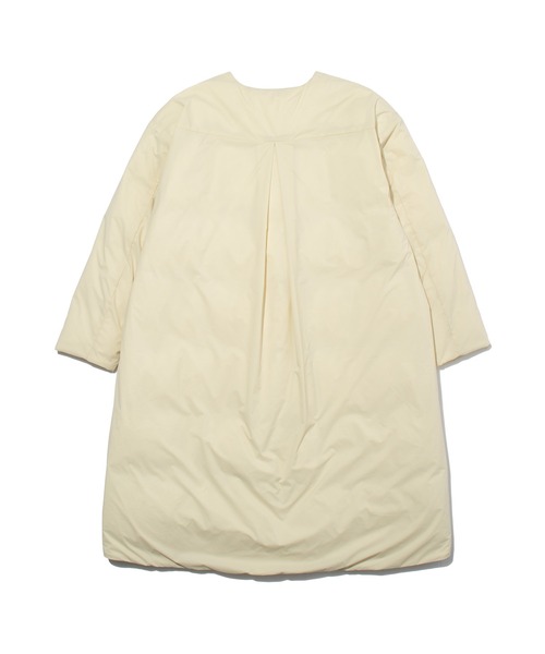 NANGA(ナンガ)の「F/CE. FT NEW COLLARLESS LONG COAT / エフシーイー エフライト ニューカラーレスダウンコート(ダウンジャケット/コート・レディース・ネイビー/ブラック/アイボリー・SMALL/MEDIUM)」の15枚目の写真