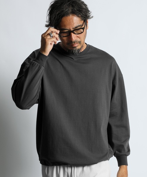 The DUFFER of ST.GEORGE（ザダファーオブセントジョージ）の「SHELTER PLATING L/SL CREW TEE：2重編み 裾ドローコード付き ロンTEE（Tシャツ/カットソー・メンズ・チャコールグレー/ホワイト・SMALL/X-LARGE/LARGE/MEDIUM）」の5枚目の写真