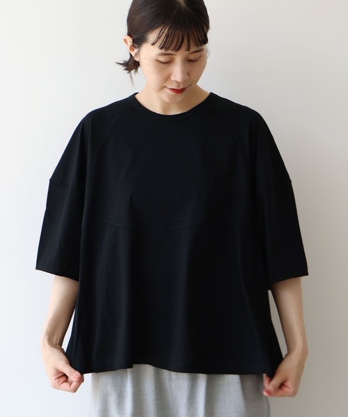 yuni(ユニ )の「スピンギザコットン ラグランプルオーバー(Tシャツ/カットソー・レディース・ブラック/ブルー/グレー・FREE)」の10枚目の写真