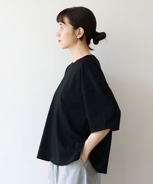 yuni(ユニ )の「スピンギザコットン ラグランプルオーバー(Tシャツ/カットソー・レディース・ブラック/ブルー/グレー・FREE)」の12枚目の写真