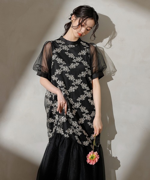 Kana(カナ)の「刺繍レース チュール Aライン ティアード ワンピース ドレス パーティー 結婚式 お呼ばれ オケージョンドレス(ドレス・レディース・オフホワイト/ブルー/ブラック・M)」の16枚目の写真