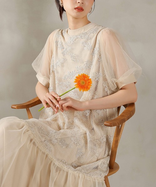 Kana(カナ)の「刺繍レース チュール Aライン ティアード ワンピース ドレス パーティー 結婚式 お呼ばれ オケージョンドレス(ドレス・レディース・オフホワイト/ブルー/ブラック・M)」の6枚目の写真