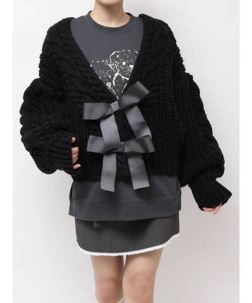 merry jenny(メリージェニー)の「ribbon ribbon カーデイガン(カーディガン/ボレロ・レディース・アイボリー/ブラック/グレー・FREE)」の2枚目の写真