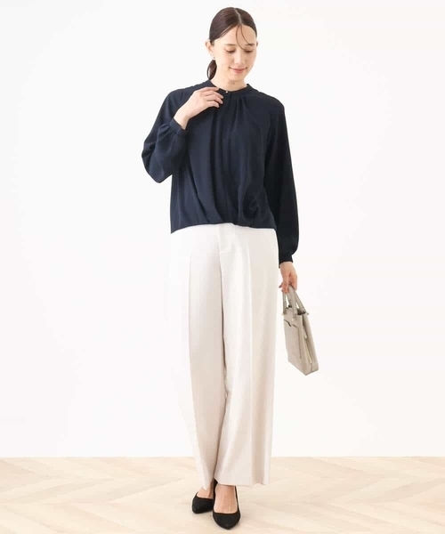 OFUON le MK(オフオンルエムケー)の「【2025AW】フロントタックデザインブラウス/洗える/WEB限定(シャツ/ブラウス・レディース・アイボリー/ベージュ/ネイビー・36/38/40)」の17枚目の写真