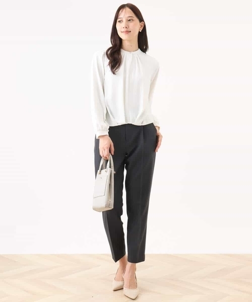 OFUON le MK(オフオンルエムケー)の「【2025AW】フロントタックデザインブラウス/洗える/WEB限定(シャツ/ブラウス・レディース・アイボリー/ベージュ/ネイビー・36/38/40)」の9枚目の写真