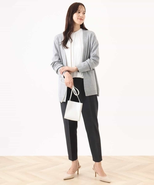 OFUON le MK(オフオンルエムケー)の「【2025AW】フロントタックデザインブラウス/洗える/WEB限定(シャツ/ブラウス・レディース・アイボリー/ベージュ/ネイビー・36/38/40)」の12枚目の写真