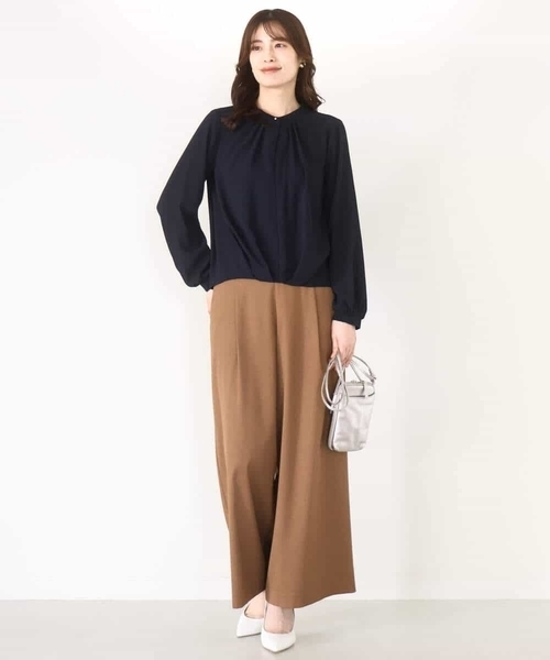 OFUON le MK(オフオンルエムケー)の「【2025AW】フロントタックデザインブラウス/洗える/WEB限定(シャツ/ブラウス・レディース・アイボリー/ベージュ/ネイビー・36/38/40)」の22枚目の写真