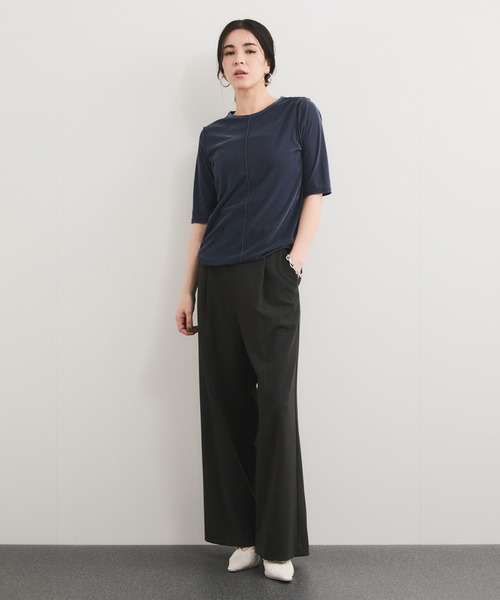 le cercle ADAM ET ROPE'(ルセルクルアダムエロペ)の「シアーベロア5分袖Tシャツ(Tシャツ/カットソー・レディース・ダークブラウン/キャメル/ブルー/ブラック・FREE)」の9枚目の写真