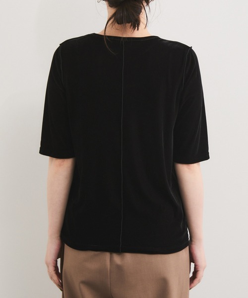 le cercle ADAM ET ROPE'(ルセルクルアダムエロペ)の「シアーベロア5分袖Tシャツ(Tシャツ/カットソー・レディース・ダークブラウン/キャメル/ブルー/ブラック・FREE)」の16枚目の写真