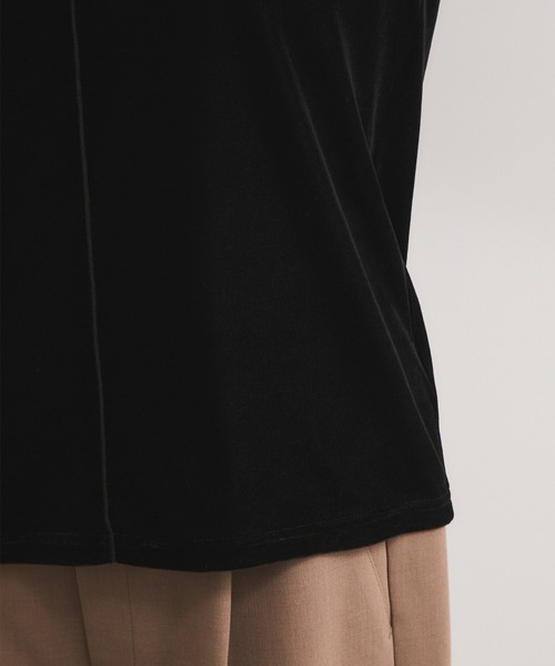 le cercle ADAM ET ROPE'(ルセルクルアダムエロペ)の「シアーベロア5分袖Tシャツ(Tシャツ/カットソー・レディース・ダークブラウン/キャメル/ブルー/ブラック・FREE)」の19枚目の写真