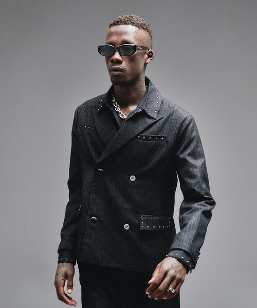 ANDER HUNK（アンダーハンク）の「Studs Design Tailored Jacket / スタッズデザインテーラードジャケット（テーラードジャケット・メンズ・チャコール/ワインレッド・SMALL/MEDIUM/LARGE）」の14枚目の写真