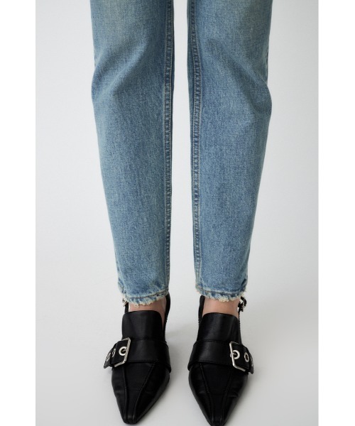 MOUSSY（マウジー）の「MVS SKINNY（デニムパンツ・レディース・ワンウォッシュ/ライトブルー・26inch/25inch/22inch/27inch/23inch/24inch）」の11枚目の写真
