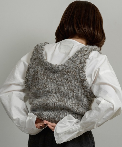 lawgy(ラウジー)の「mix uneck knit vest / ミックスuネックニットベスト(ベスト・レディース・グレー/ブラウン・FREE)」の9枚目の写真