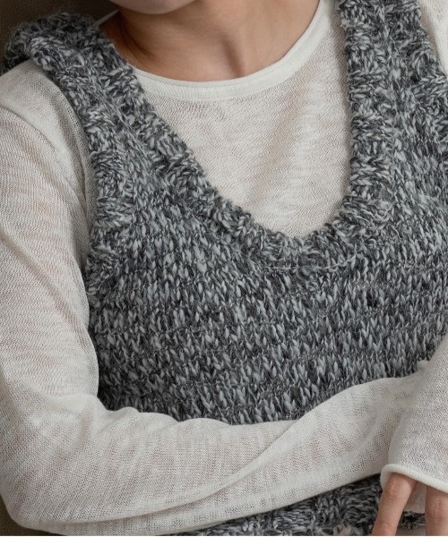 lawgy(ラウジー)の「mix uneck knit vest / ミックスuネックニットベスト(ベスト・レディース・グレー/ブラウン・FREE)」の13枚目の写真