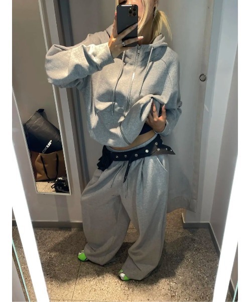 BLACKUP（ブラックアップ）の「[B-BASIC] ダブルコットンリベットワンタック2WAYパンツ（スウェットパンツ・レディース・グレー/ブラック・FREE）」の18枚目の写真