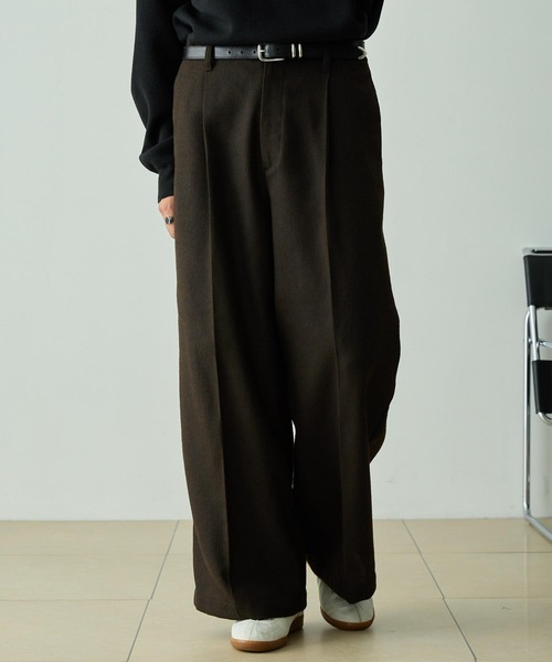 EMMA CLOTHES（エマクローズ）の「【セットアップ対応】テックツイード ディープタック センタークリース セミフレアパンツ（スラックス・メンズ・グレー/チャコール/ネイビー/ブラウン・M/S/L）」の11枚目の写真