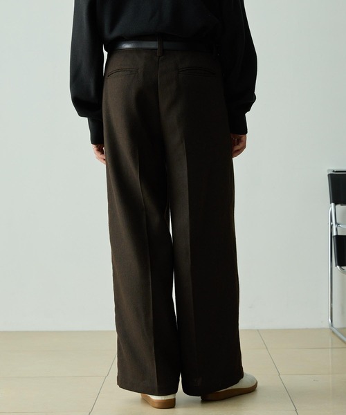 EMMA CLOTHES（エマクローズ）の「【セットアップ対応】テックツイード ディープタック センタークリース セミフレアパンツ（スラックス・メンズ・グレー/チャコール/ネイビー/ブラウン・M/S/L）」の17枚目の写真