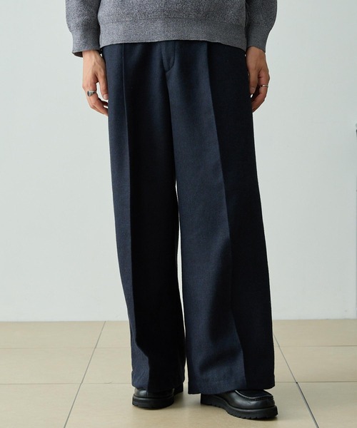 EMMA CLOTHES（エマクローズ）の「【セットアップ対応】テックツイード ディープタック センタークリース セミフレアパンツ（スラックス・メンズ・グレー/チャコール/ネイビー/ブラウン・M/S/L）」の22枚目の写真