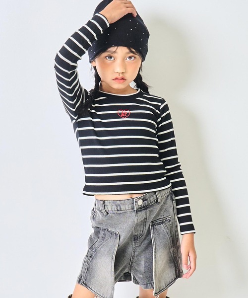 ANAP kids(アナップキッズ)の「刺繍ハートロゴ リブトップス【ジュニアお揃い】(Tシャツ/カットソー・キッズ・ブラック/イエロー/ブラック×ホワイト/ホワイト/ピンク・130/120/110)」の4枚目の写真