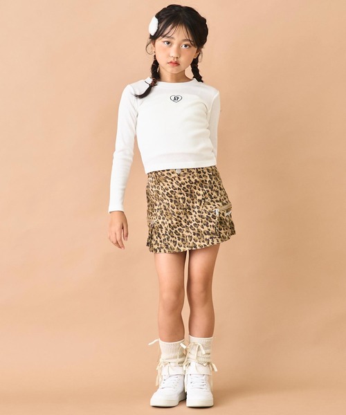 ANAP kids(アナップキッズ)の「刺繍ハートロゴ リブトップス【ジュニアお揃い】(Tシャツ/カットソー・キッズ・ブラック/イエロー/ブラック×ホワイト/ホワイト/ピンク・130/120/110)」の10枚目の写真