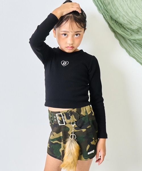 ANAP kids(アナップキッズ)の「刺繍ハートロゴ リブトップス【ジュニアお揃い】(Tシャツ/カットソー・キッズ・ブラック/イエロー/ブラック×ホワイト/ホワイト/ピンク・130/120/110)」の12枚目の写真