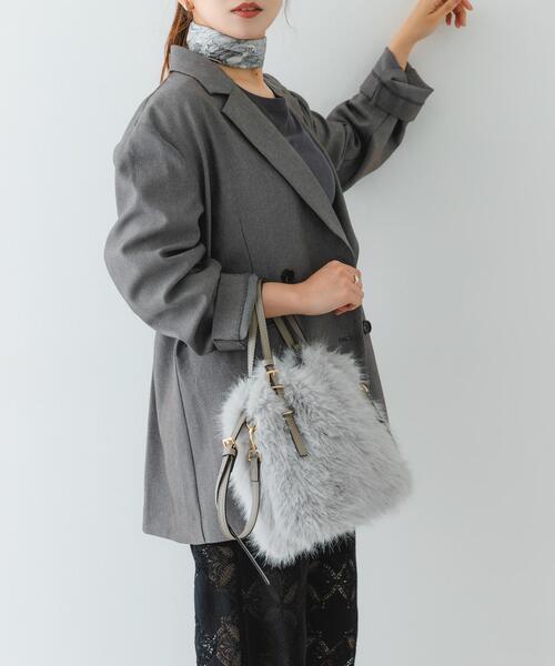 RODE SKO（ロデスコ）の「フラッフィー2WAYバッグ（ショルダーバッグ・レディース・ライトグレー/アイボリー・ONE）」の4枚目の写真