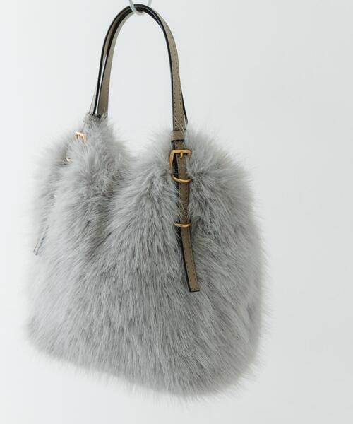 RODE SKO（ロデスコ）の「フラッフィー2WAYバッグ（ショルダーバッグ・レディース・ライトグレー/アイボリー・ONE）」の11枚目の写真