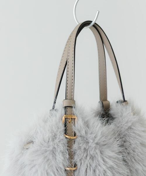 RODE SKO（ロデスコ）の「フラッフィー2WAYバッグ（ショルダーバッグ・レディース・ライトグレー/アイボリー・ONE）」の12枚目の写真