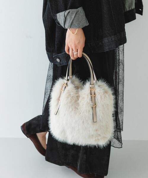 RODE SKO（ロデスコ）の「フラッフィー2WAYバッグ（ショルダーバッグ・レディース・ライトグレー/アイボリー・ONE）」の17枚目の写真