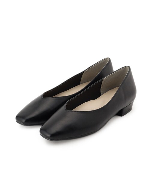 SHOO・LA・RUE(シューラルー)の「【セレモニー】ローヒールパンプス(パンプス・レディース・アイボリー/ブラック・35/45)」の1枚目の写真