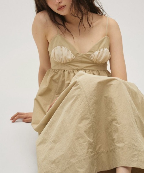 TODAYFUL（トゥデイフル）の「【TODAYFUL/トゥデイフル】Bustier Balloon Dress/ビスチェバルーンドレス/ワンピース（ワンピース・レディース・サンドベージュ/チョコ・36/38）」の5枚目の写真