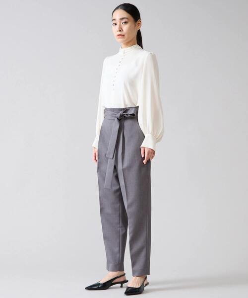 Tiara(ティアラ)の「カバーボタンブラウス(シャツ/ブラウス・レディース・アイボリー/ネイビー・FREE)」の6枚目の写真