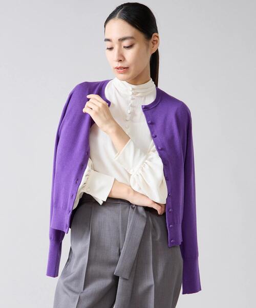 Tiara(ティアラ)の「カバーボタンブラウス(シャツ/ブラウス・レディース・アイボリー/ネイビー・FREE)」の10枚目の写真